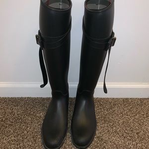 burberry rubber roscot belted rain boots black s10